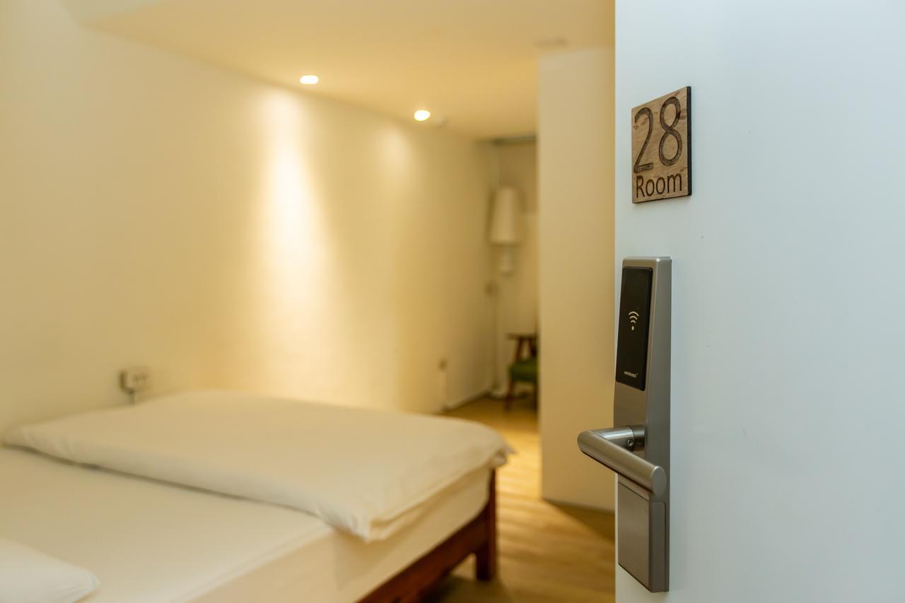 Mr. Lobster'S Secret Den Design Hostel Taipei Luaran gambar